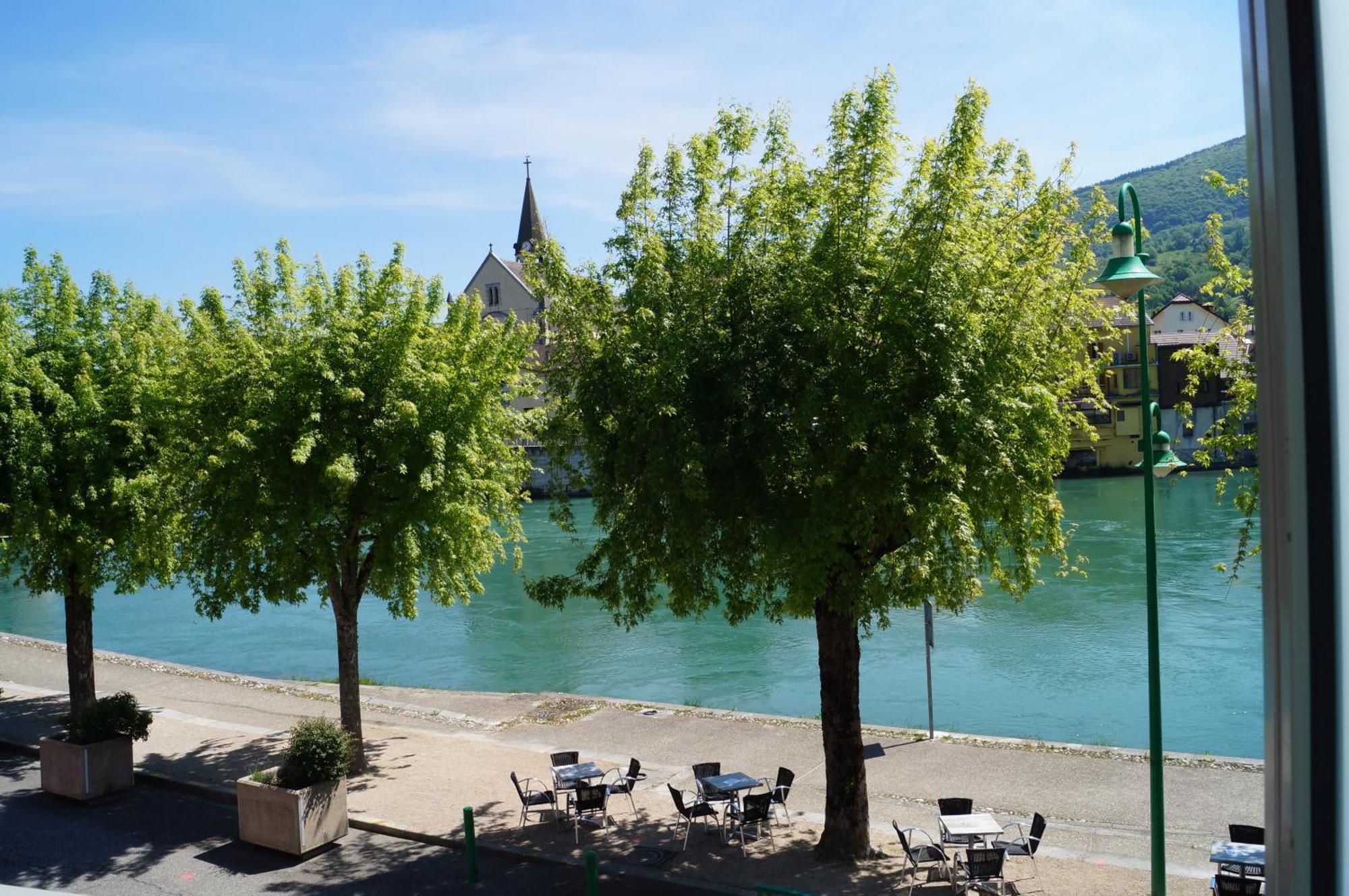 Hotel Du Rhone Сесель Экстерьер фото